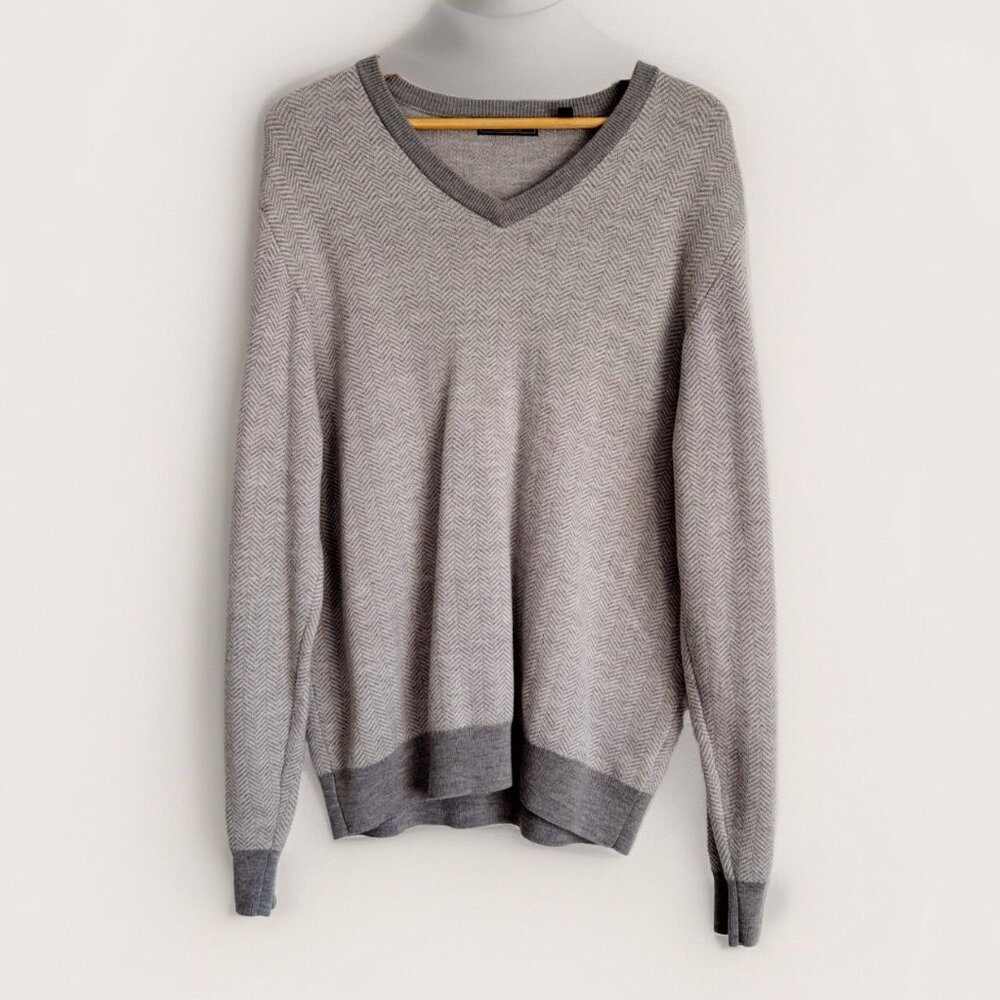 Williams & Kent Mens Gray Merino Wool Sweater Sz XXL V-Neck Urban Minimalist